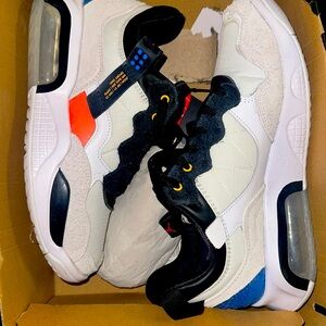 Jordan Mac2 Fire Red